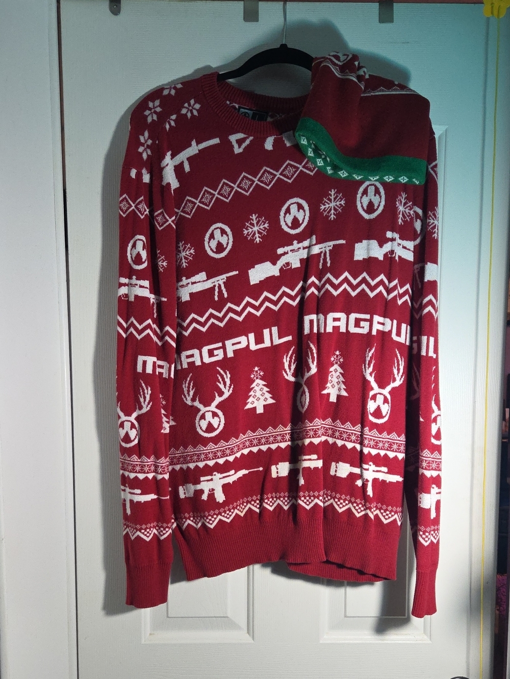 Magpul Men’s Red Holiday Sweater And Poofball Beanie